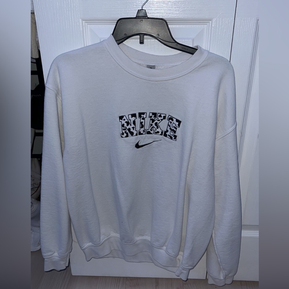 nike customized crewneck